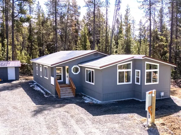 17717 Highway 58, Crescent Lake, OR 97733
