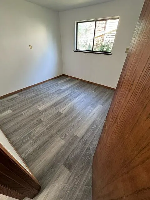 Unit Photo - 103 Crestview Dr #1