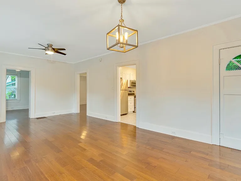 925 Federal St — Photo 4