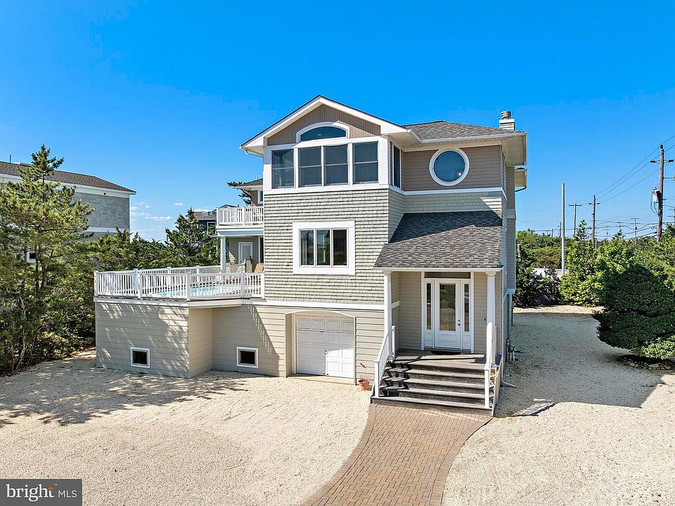1st image of 10A S Long Beach Blvd