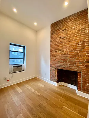 Rented by Abode Residential LLC | media 21