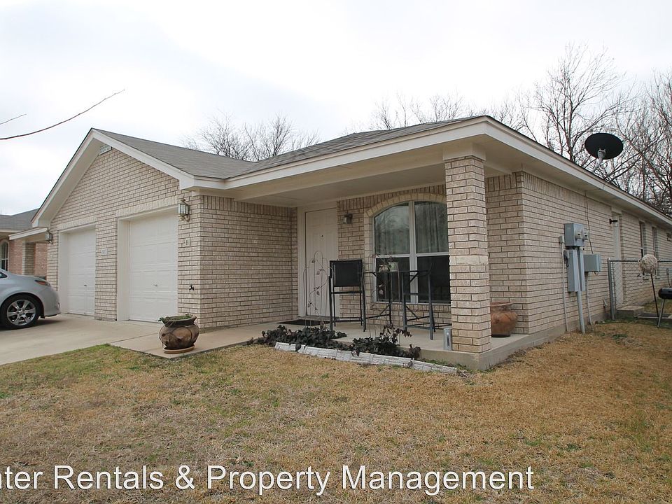 1st image of 302 Jeff Gordon Dr