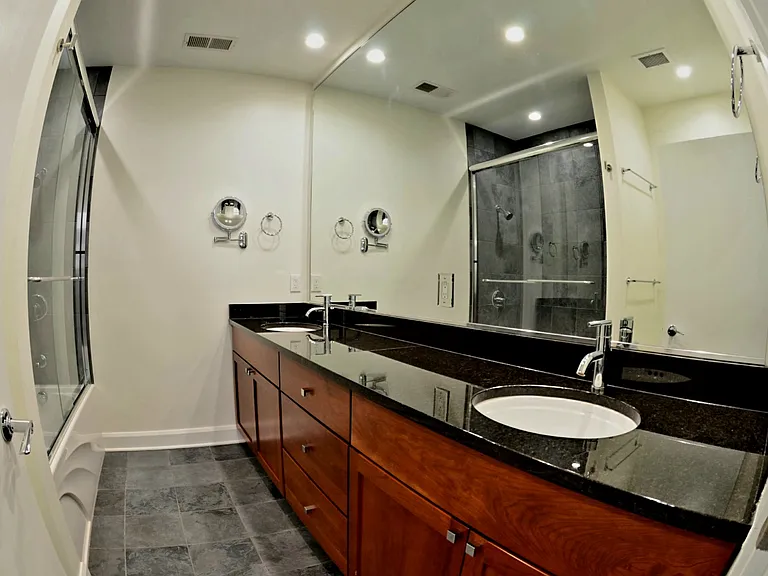 222 N East St #105 — Photo 13
