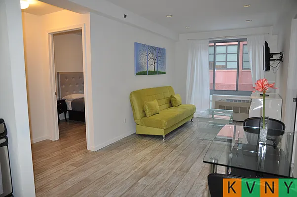 Rented by KVNY Soho | media 60