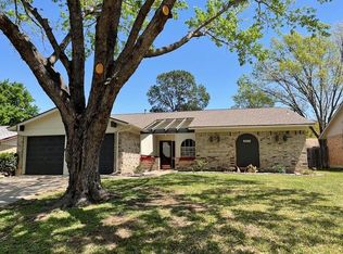 2513 Colleen Dr, Arlington, TX 76016