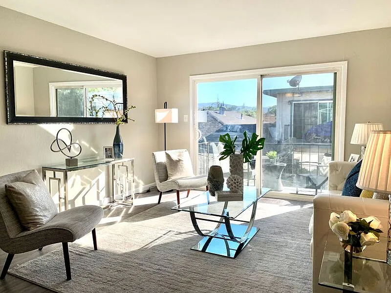 1 bed, 1.0 bath, 750 sqft, $2,600 — Photo 4