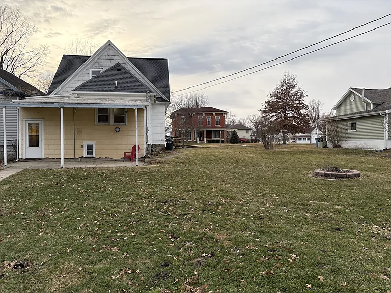 211 S Morton St — Photo 18