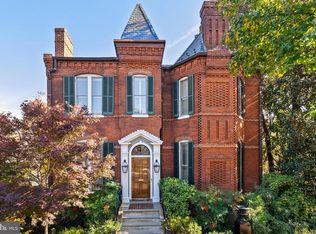 1601 28th St NW, Washington, DC 20007