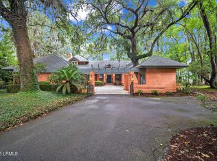 207 Odingsell Ct, Saint Helena Island, SC 29920