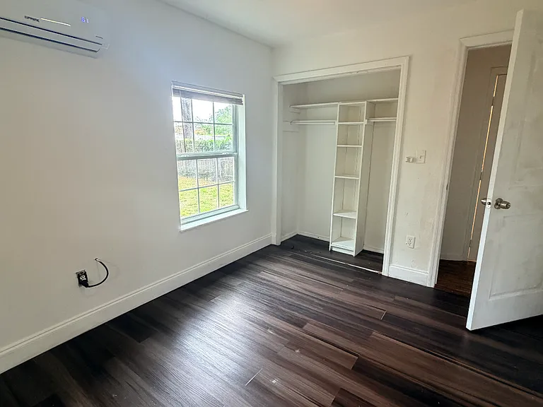 8922 Lynn Ave — Photo 9