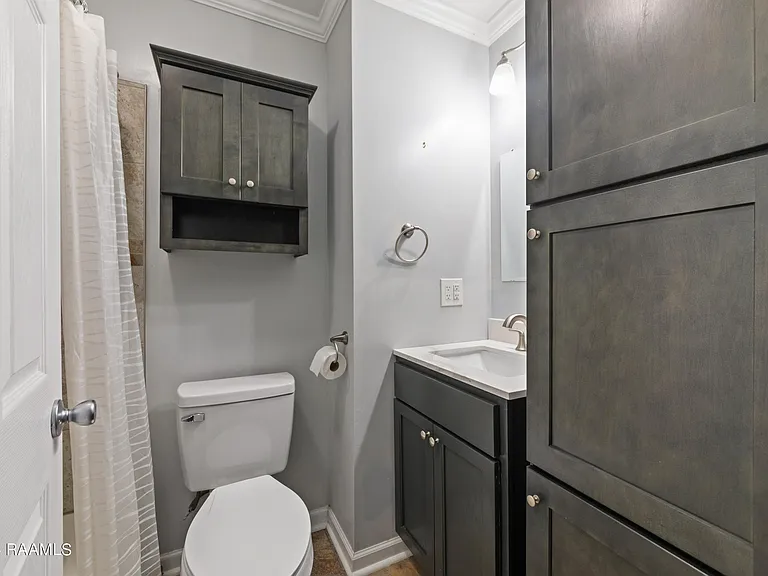 218 Debby Dr — Photo 25