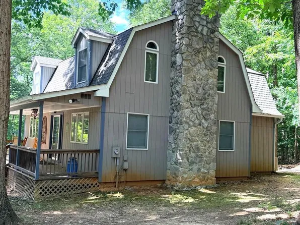 490 John Brown Farm Rd, Harpers Ferry, WV 25425