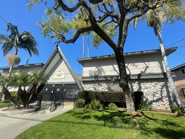 Clara Town Home Apartments, 4635 Clara St #2B-1Ba, Bell Gardens, CA 90201