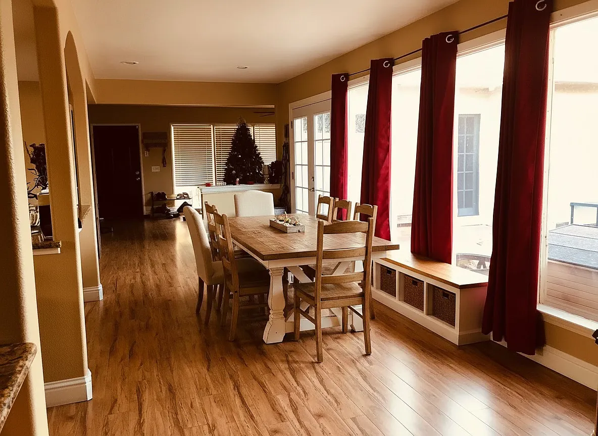 3 bed, 1755 sqft, $2,650 — Photo 1