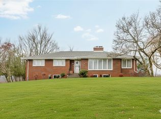 118 Clearview Dr, McMurray, PA 15317