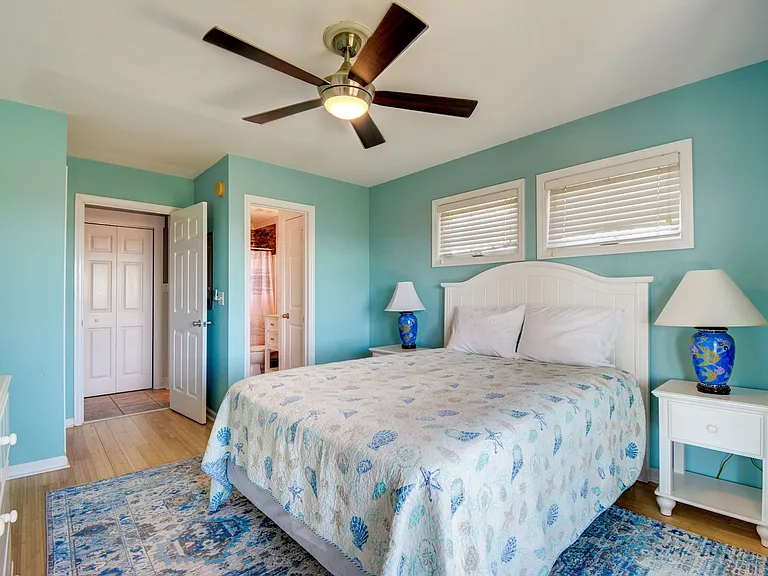 1526 S Shore Dr — Photo 16