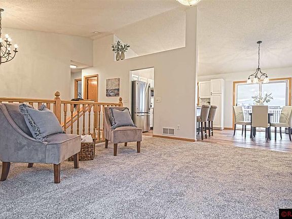 5th image of 148 Torrey Pines Ct