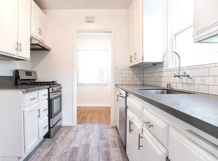 2252 Magnolia Ave, Long Beach, CA 90806