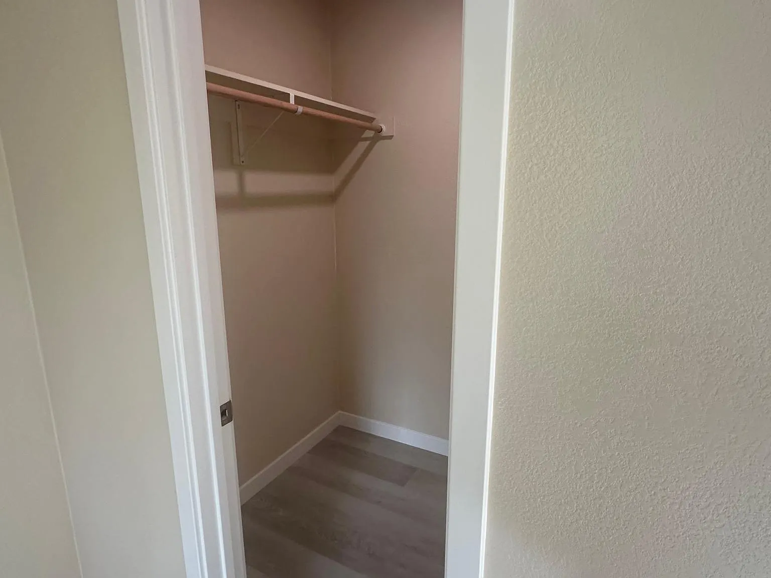 1228 Coronado Dr — Photo 2