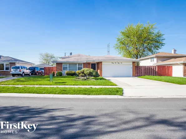 3252 191st St, Lansing, IL 60438