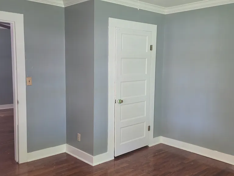 224 W McCallen Rd — Photo 9