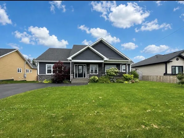 15 Ivany's Road, Grand Falls-Windsor, NL A2B0A8
