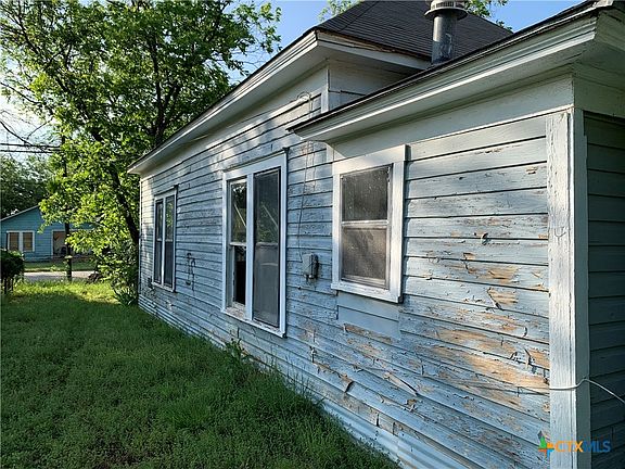 3rd image of 1316 Brady Ave