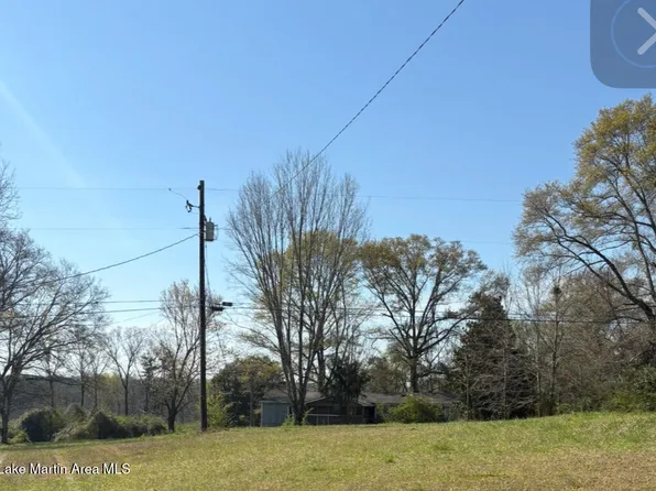 432 Woodyard St, Dadeville, AL 36853