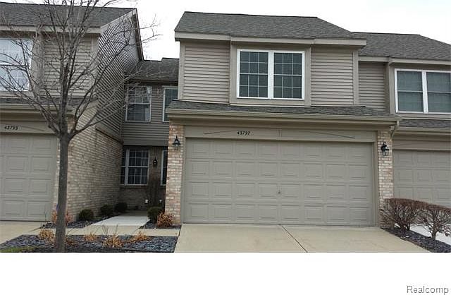 1st image of 43797 Stoney Ln