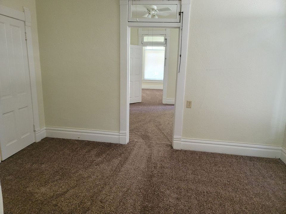 South 11th Duplex 2431 S 11th St Saint Joseph MO Zillow