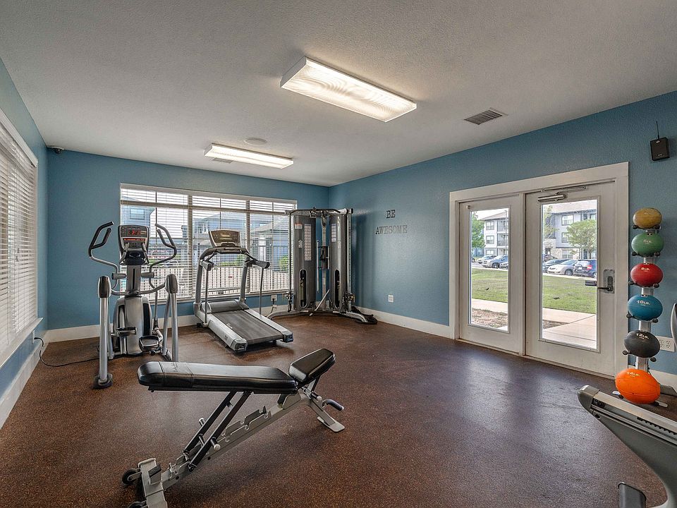 Inwood Crossings Fitness Center _ Your Local Gym in Wichita, KS