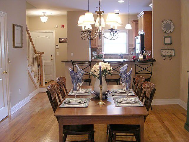 great open floorplan - dining rm and kitchen from living room