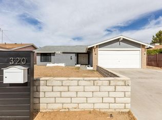 320 Dawn Ct, Ridgecrest, CA 93555