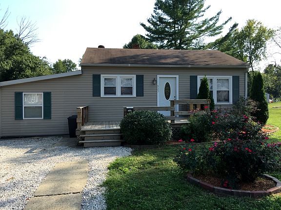 3rd image of 527 W Pinkney St