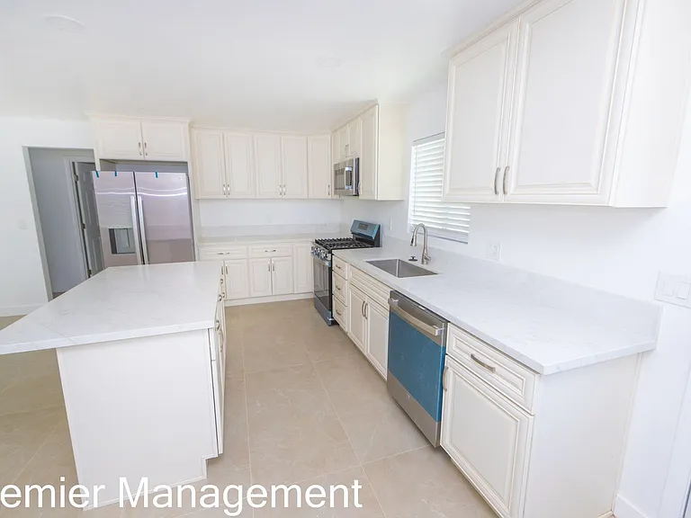 605-609 Prescott Ave — Photo 8