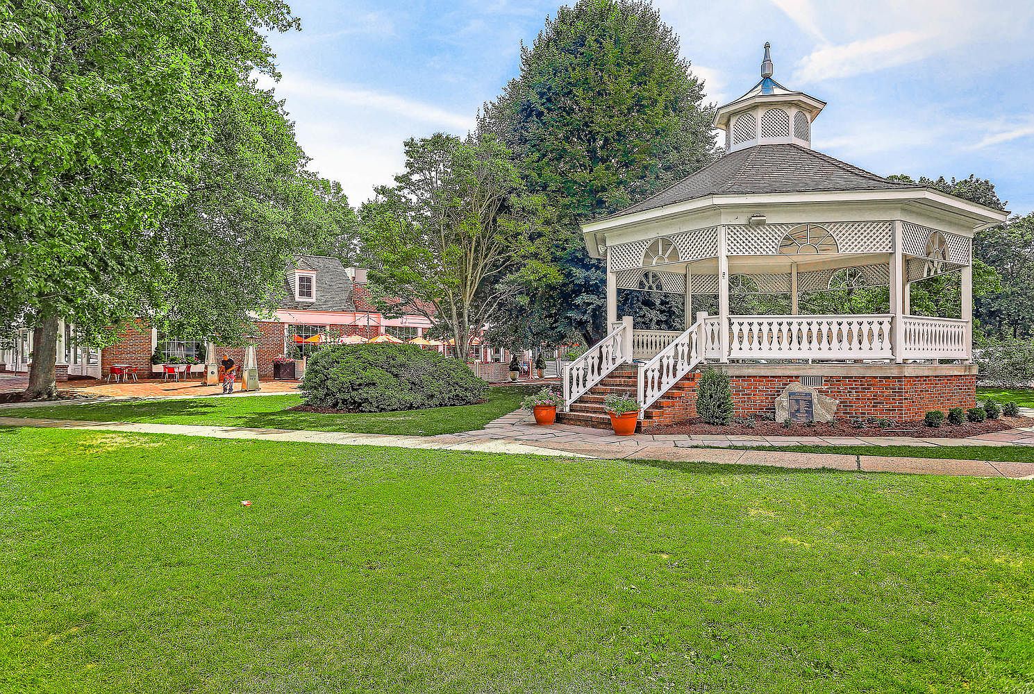 1386 Hillside Rd, Fairfield, CT 06824 Zillow