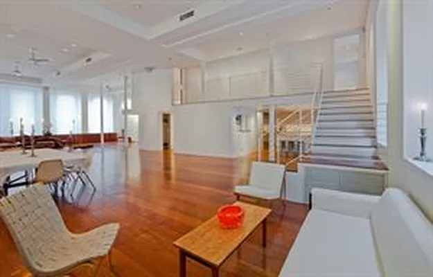 Rented by Douglas Elliman | media 15