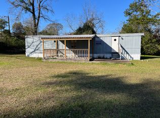 109 Ellis St, Leesville, LA 71446
