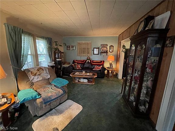 3rd image of 1251 Sherman St