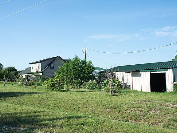 SideView and Barn/Shop 