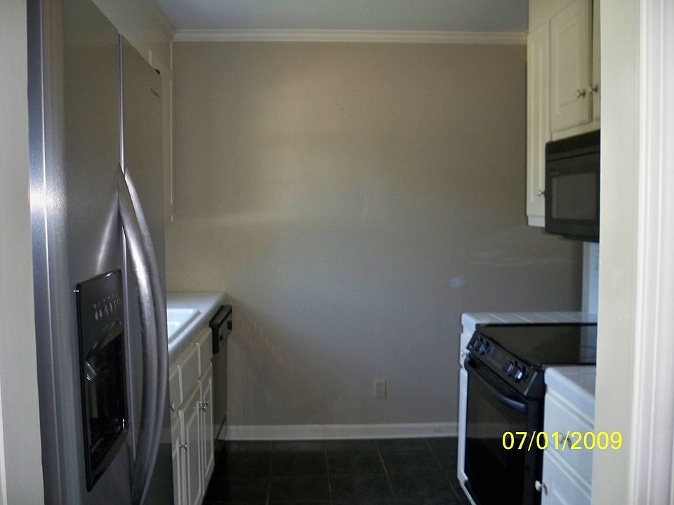 2nd image of 109 22nd St N