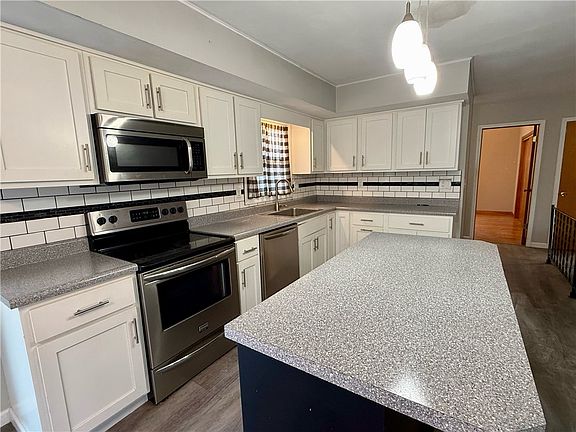 5th image of 1202 Florida Ave