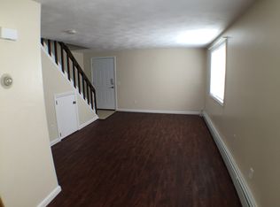 950 Admiral St, Providence, RI 02904