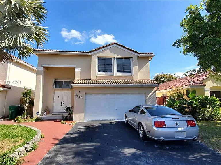 4430 SW 82nd Way — Photo 6