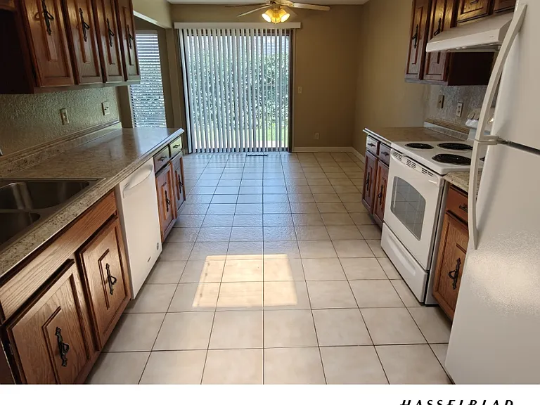 4433 Brandt Dr — Photo 9