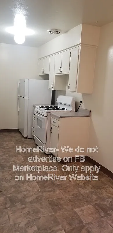 2 bed, 1.0 bath, $1,495 — Photo 3