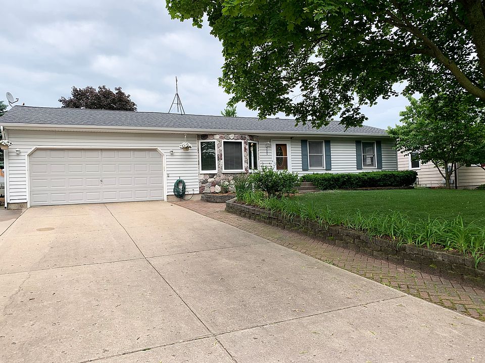 1st image of 303 Anderson Dr