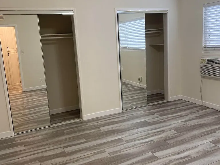 813 Westmount Dr — Photo 11