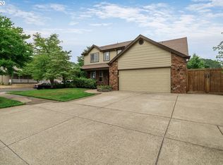 3523 Korbel St, Eugene, OR 97404