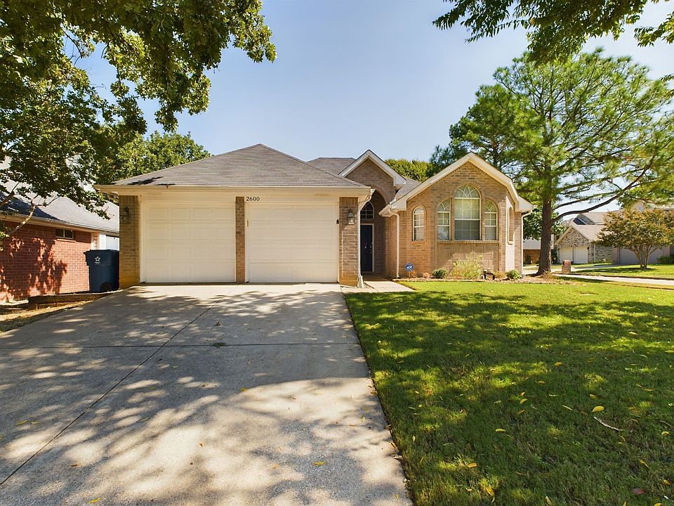 1st image of 2600 Belmont Ct